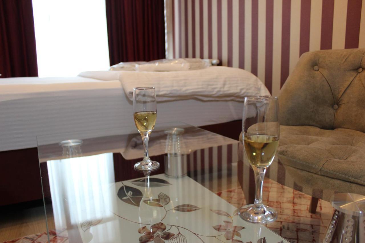Quars Suite Istanbul Bagian luar foto